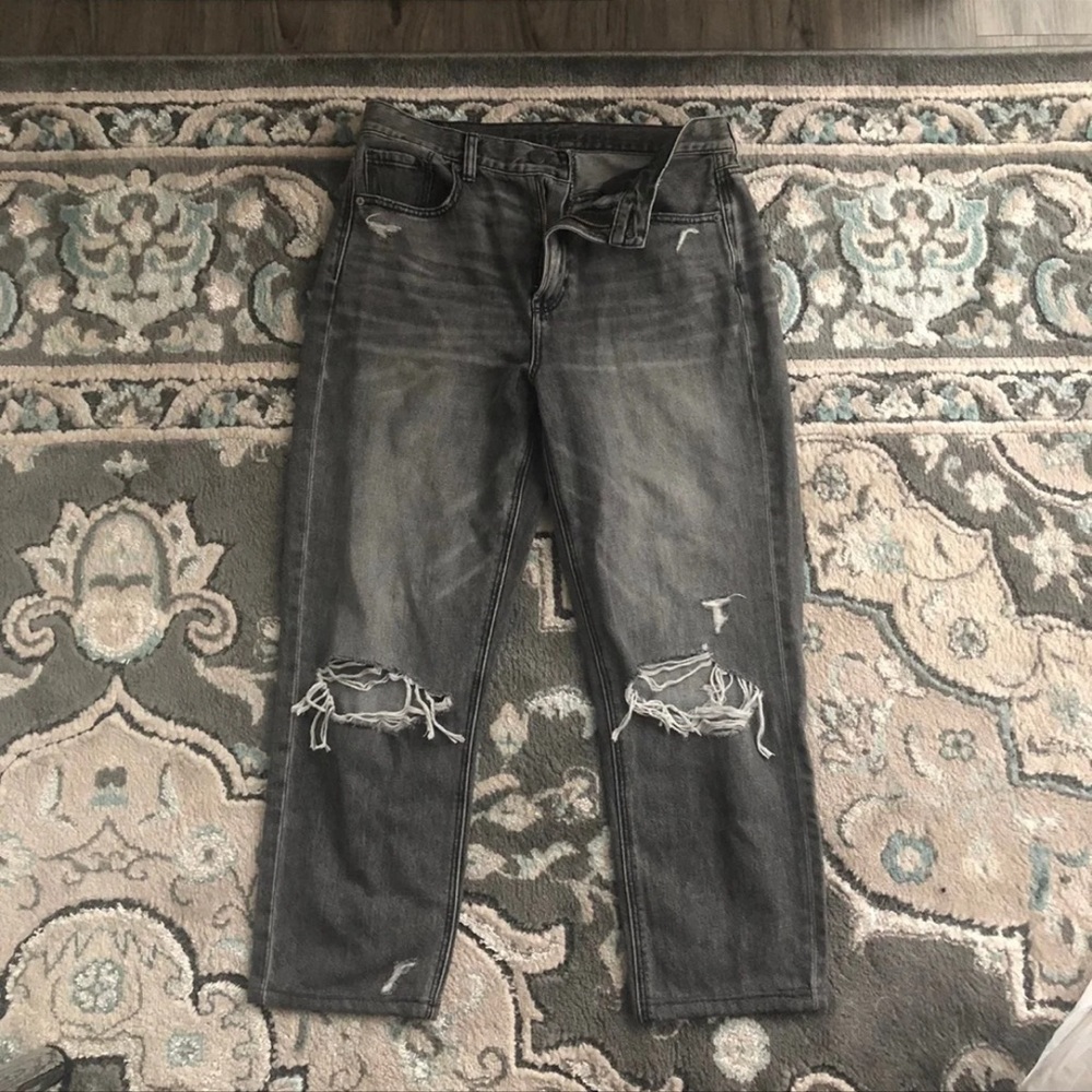 American Eagle grey distressed jeans size 10 long
